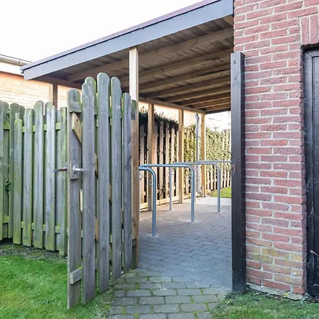 Haus Mittelstr Whg 1 Eg Links Apartmán *