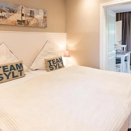 Haus Mittelstr Whg 1 Eg Links Apartmán *